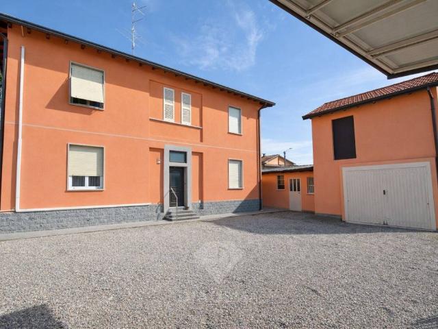 Villa Indipendente in vendita a Gornate Olona, Lombardia