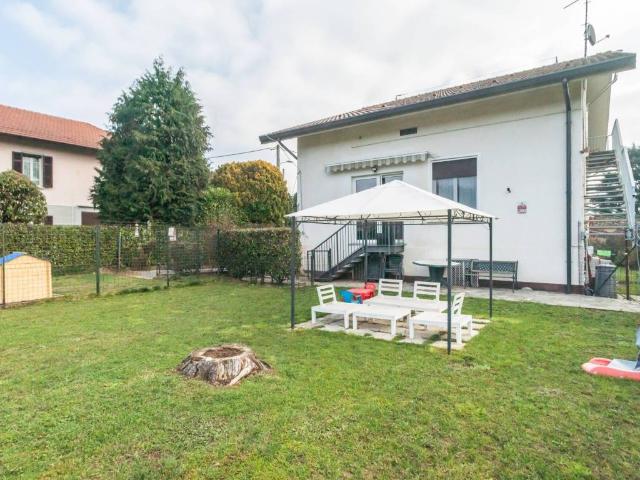 Villa Indipendente in vendita a Gornate Olona, Lombardia