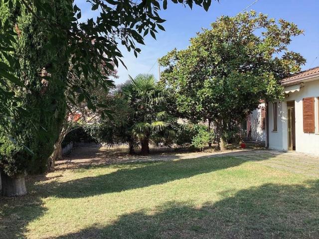 Villa Indipendente in vendita a Unione Delta del Po, Goro
