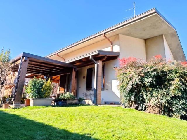 Villa Indipendente in vendita a Molino Partitore, Gossolengo