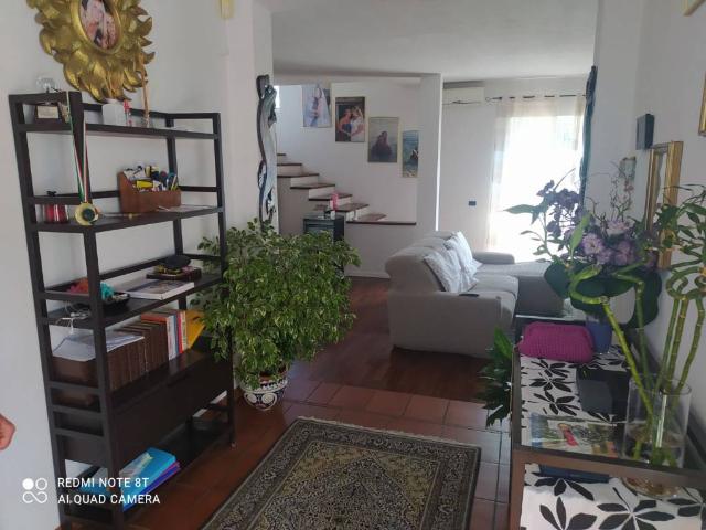 Villa Indipendente in vendita a Palazzo, Gossolengo