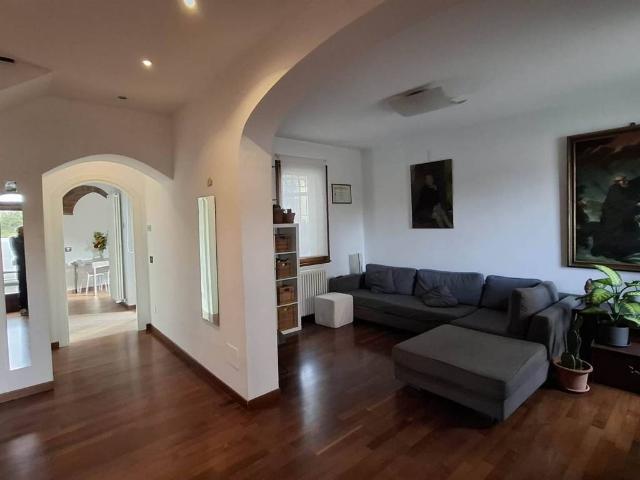 Villa Indipendente in vendita a Molino delle Tre Ruote, Gossolengo