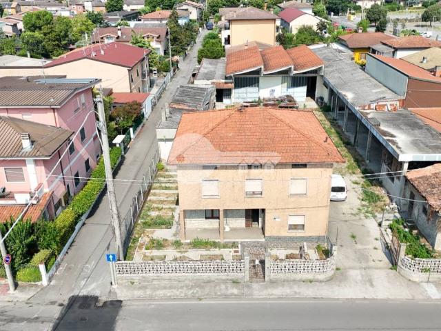 Villa Indipendente in vendita a Gottolengo, Lombardia