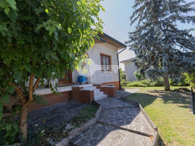 Villa Indipendente in vendita a Gottolengo, Lombardia