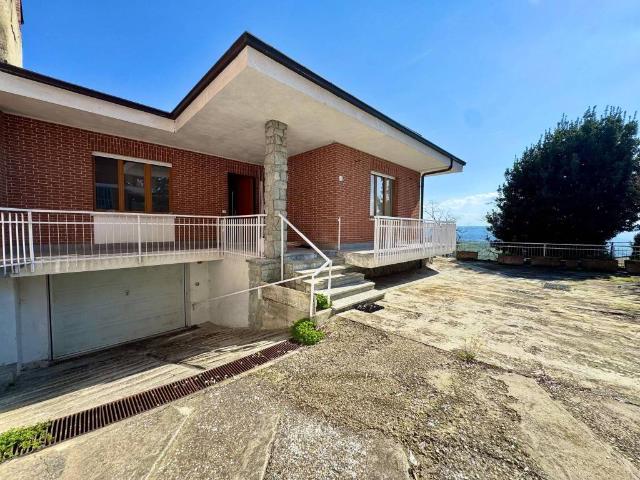 Villa Indipendente in vendita a Piemonte, Cuneo