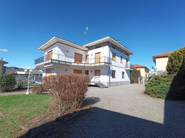 Villa Indipendente in vendita a Baraggia, Gozzano