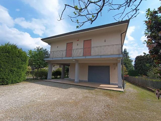 Villa Indipendente in vendita a Piemonte, Novara