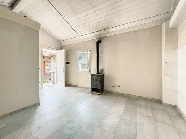 Villa Indipendente in vendita a Piemonte, Novara