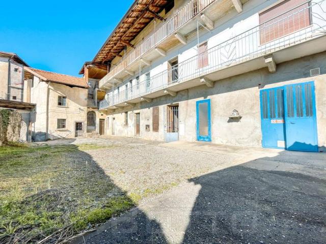 Villa Indipendente in vendita a Piemonte, Novara
