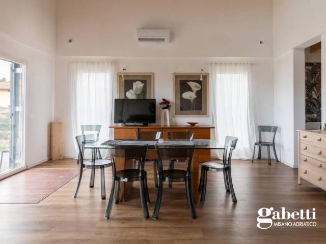 Villa Indipendente in vendita a Santo Stefano, Marche