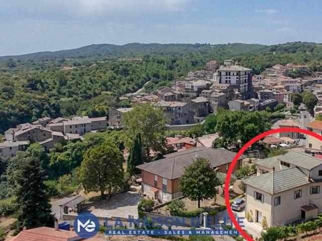 Villa Indipendente in vendita a Gradoli, Lazio