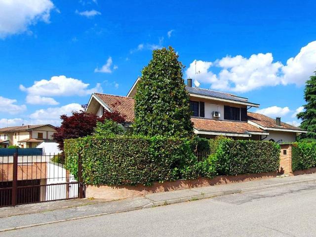 Villa Indipendente in vendita a Graffignana, Lombardia