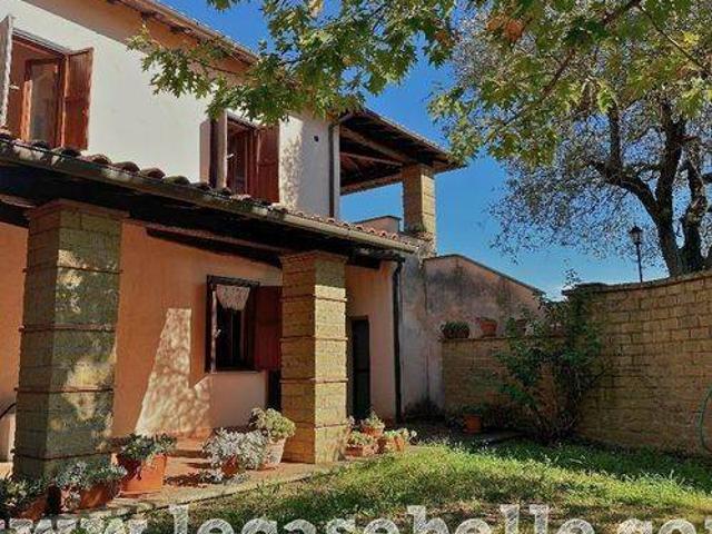 Villa Indipendente in vendita a Graffignano, Lazio