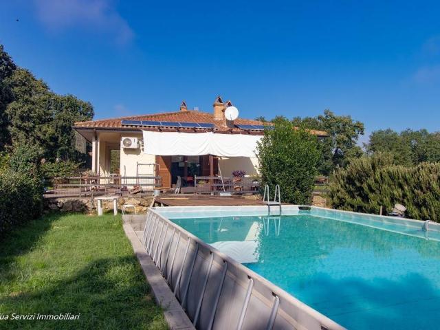Villa Indipendente in vendita a Graffignano, Lazio