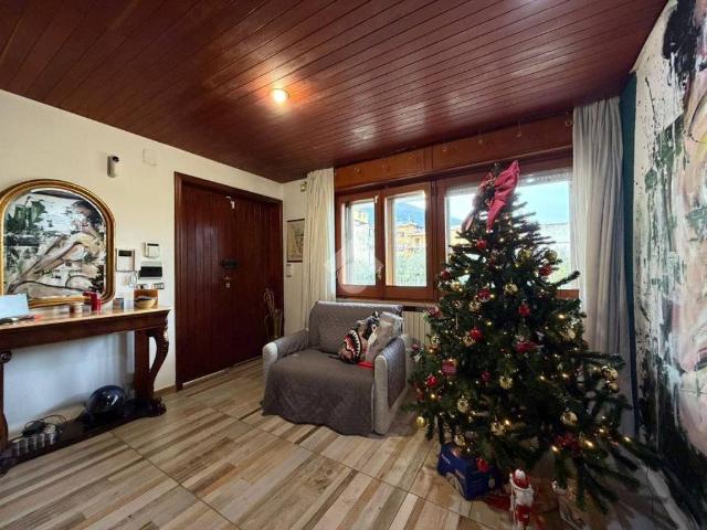 Villa Indipendente in vendita a Gragnano, Campania