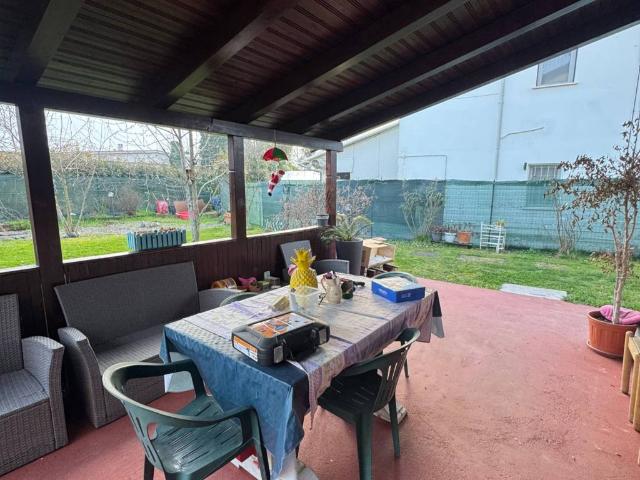 Villa Indipendente in vendita a Sordello, Gragnano Trebbiense