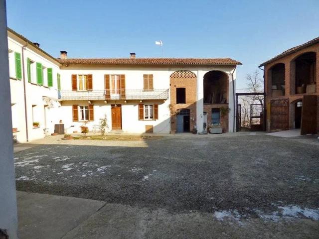Villa Indipendente in vendita a Grana Monferrato, Asti