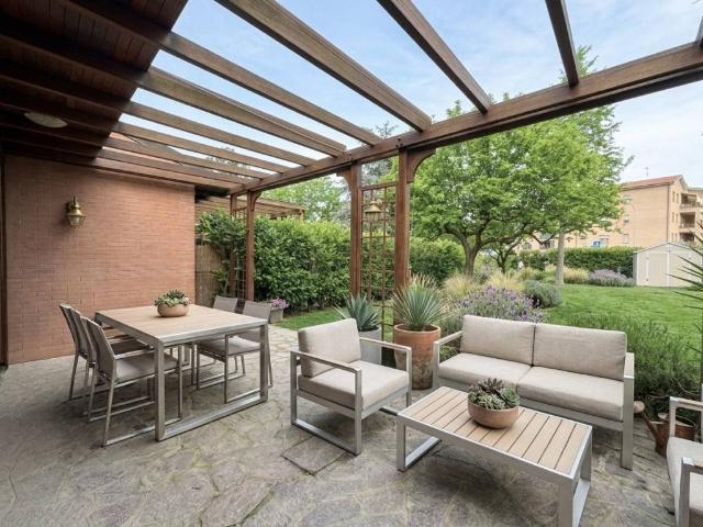 Villa Indipendente in vendita a Unione Terre di Pianura, Granarolo Dell'emilia