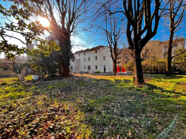 Villa Indipendente in vendita a Unione Terre di Pianura, Granarolo Dell'emilia
