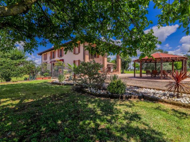 Villa Indipendente in vendita a Unione Terre di Pianura, Budrio