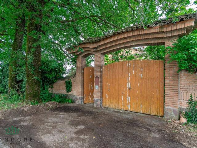 Villa Indipendente in vendita a Unione Terre di Pianura, Granarolo Dell'emilia