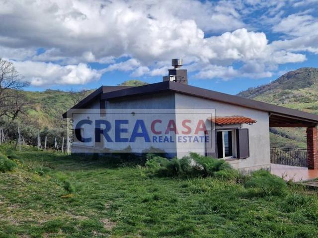 Villa Indipendente in vendita a Graniti, Messina