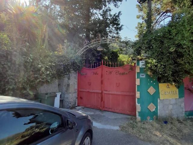 Villa Indipendente in vendita a Graniti, Sicilia