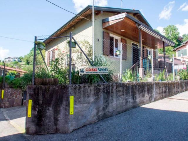 Villa Indipendente in vendita a Comunità Montana Valli del Verbano, Grantola