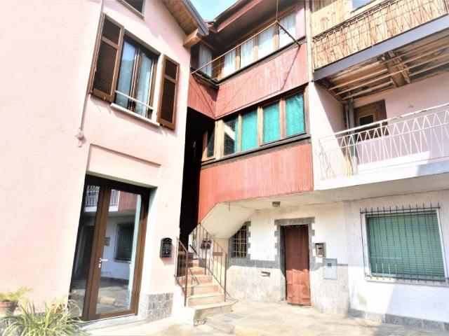 Villa Indipendente in vendita a Comunità Montana Valli del Verbano, Grantola