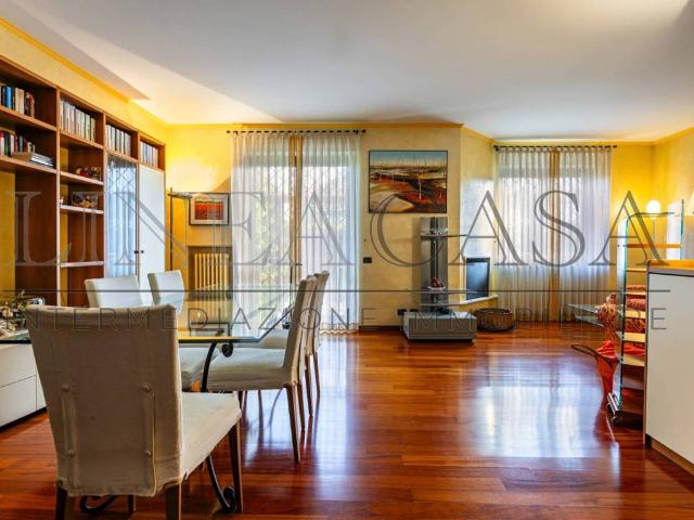 Villa Indipendente in vendita a Grassobbio, Lombardia