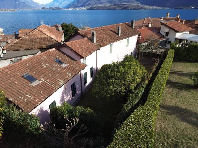 Villa Indipendente in vendita a Gravedona ed Uniti, Gravedona