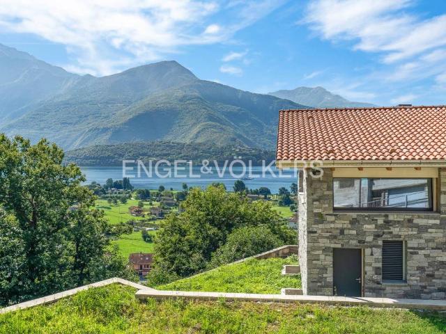 Villa Indipendente in vendita a Gravedona ed Uniti, Gravedona