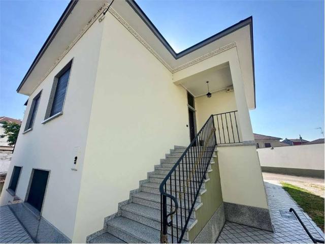 Villa Indipendente in vendita a Gravellona Lomellina, Lombardia