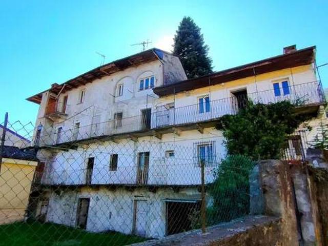 Villa Indipendente in vendita a Pedemonte, Piemonte