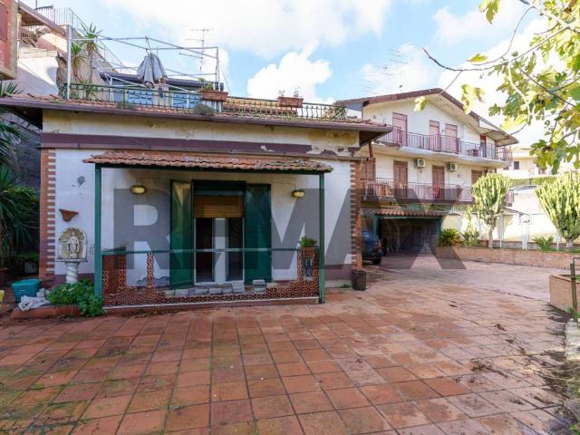 Villa Indipendente in vendita a Gravina Di Catania, Sicilia