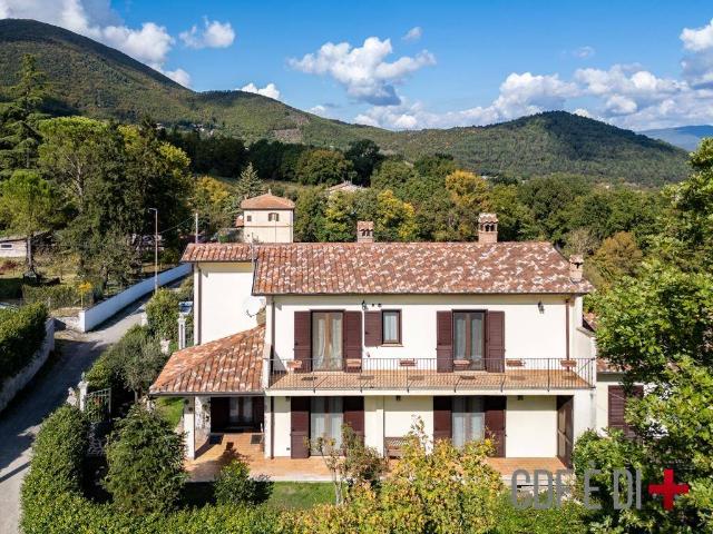Villa Indipendente in vendita a Greccio, Lazio