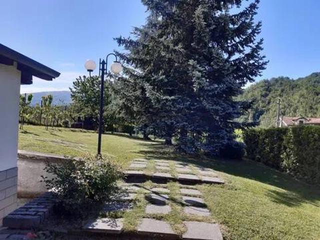 Villa Indipendente in vendita a Piemonte, Alessandria