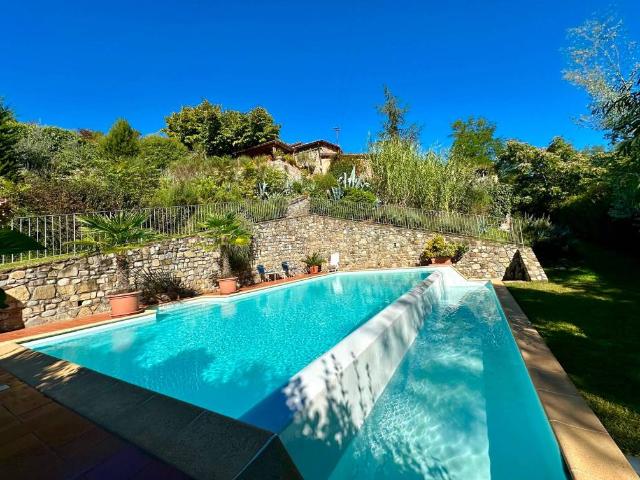 Villa Indipendente in vendita a San Polo In Chianti, Firenze