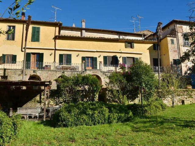 Villa Indipendente in vendita a San Polo in Chianti, San Polo In Chianti