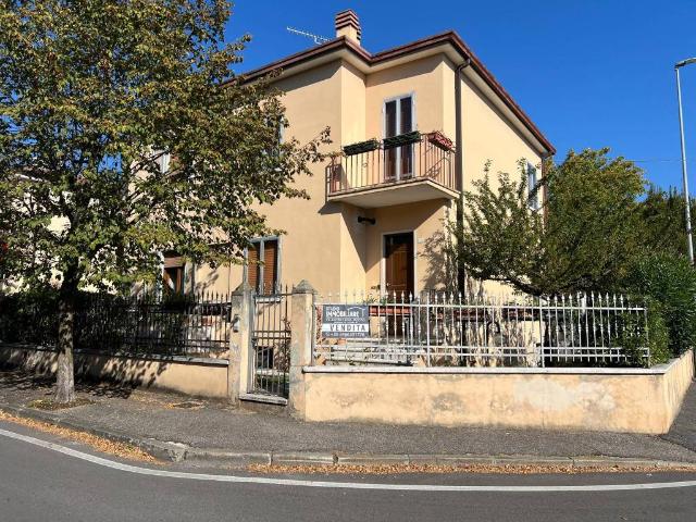 Villa Indipendente in vendita a Grezzana, Verona
