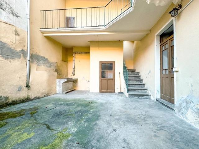 Villa Indipendente in vendita a Piemonte, Novara