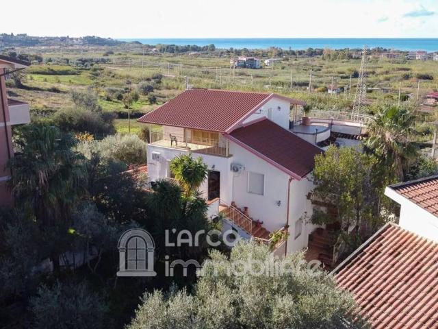 Villa Indipendente in vendita a Calabria, Cosenza