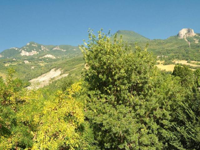 Villa Indipendente in vendita a Unione dell'Appennino Bolognese, Grizzana Morandi