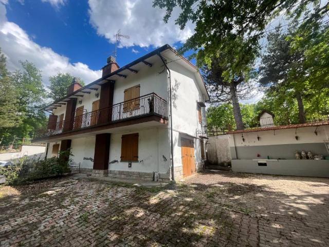 Villa Indipendente in vendita a Unione dell'Appennino Bolognese, Grizzana Morandi