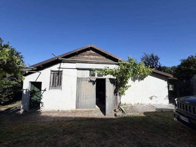 Villa Indipendente in vendita a Unione dell'Appennino Bolognese, Grizzana Morandi