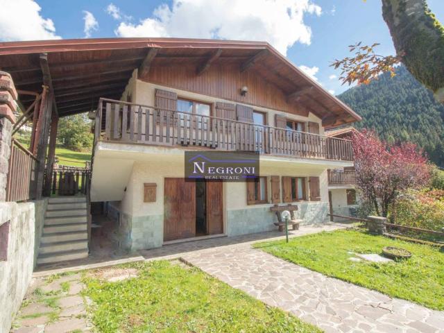 Villa Indipendente in vendita a San Bernardino, Gromo