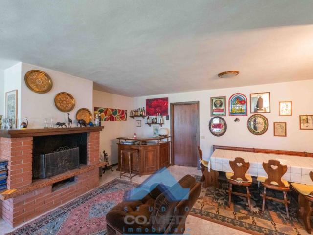 Villa Indipendente in vendita a Grone, Lombardia
