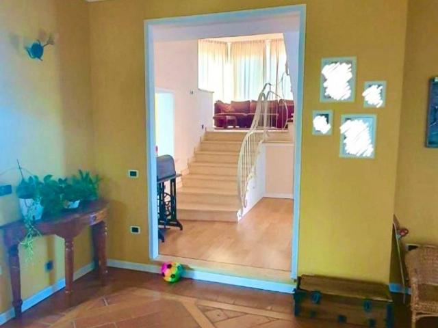 Villa Indipendente in vendita a Grontardo, Lombardia