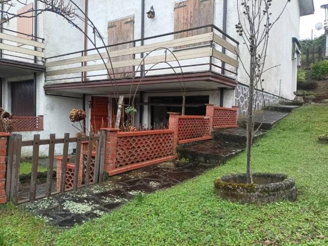 Villa Indipendente in vendita a Gropparello, Reggio Emilia