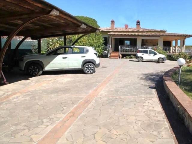 Villa Indipendente in vendita a Barbanella, Monte Argentario